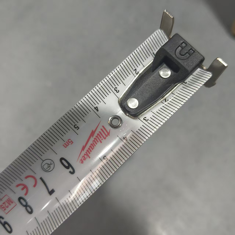 Milwaukee 4932498768A Ruban à  - Tape Dispenser Weighted avis et prix